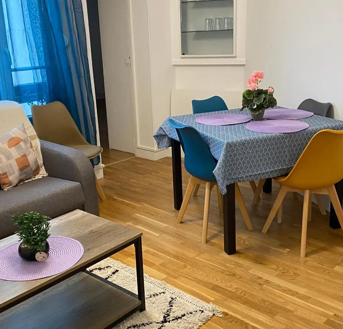 Adrienne Et Bertrand Apartment Arcueil France